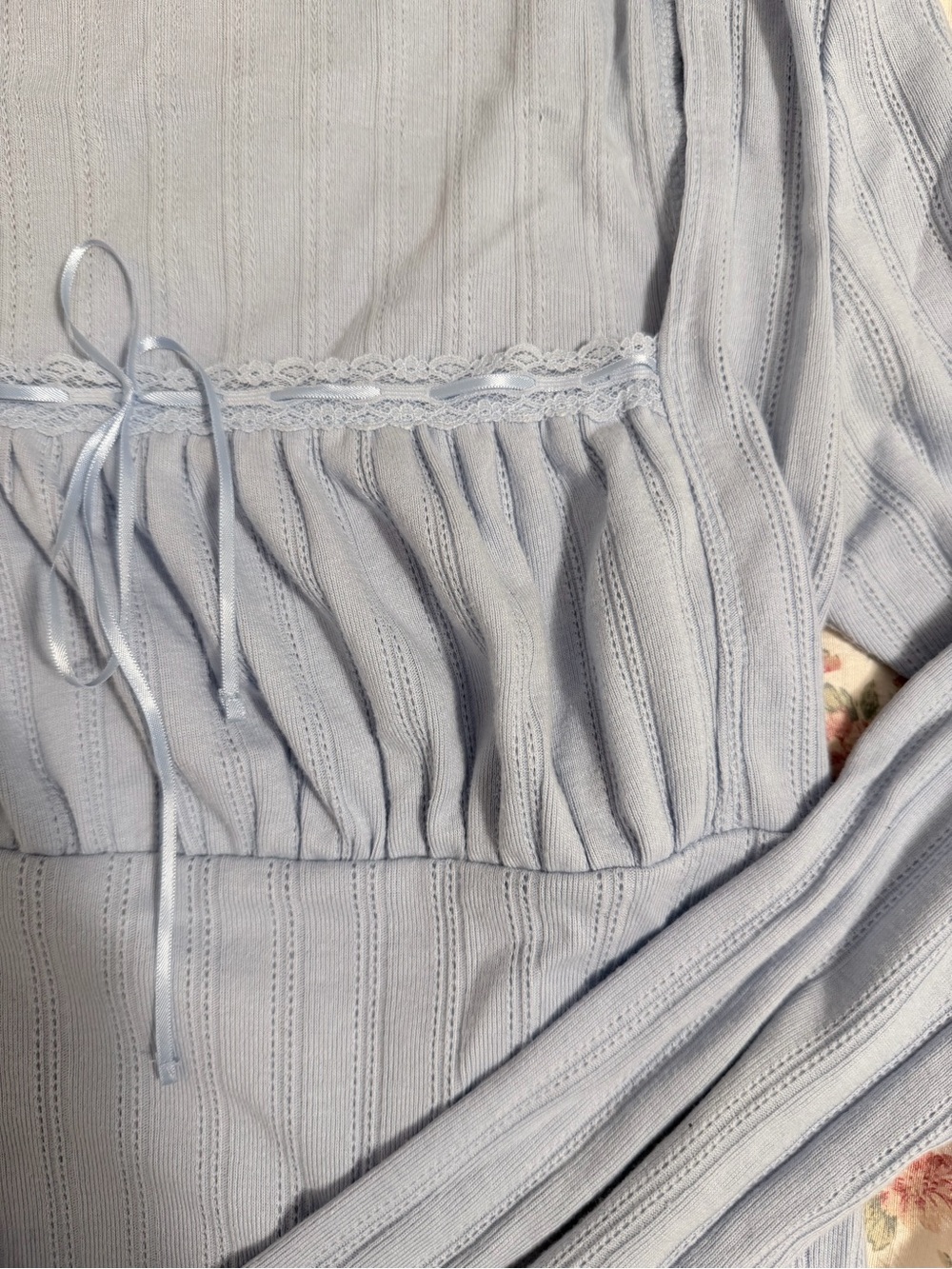 Aeropostale Light Blue Long Sleeve Ribbed Scoop Neck Top - Picture 3 of 3